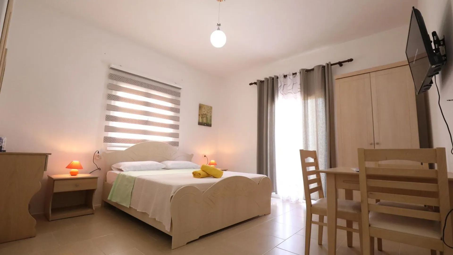 Guest house Turka Lake House Hotel Pogradec Albania