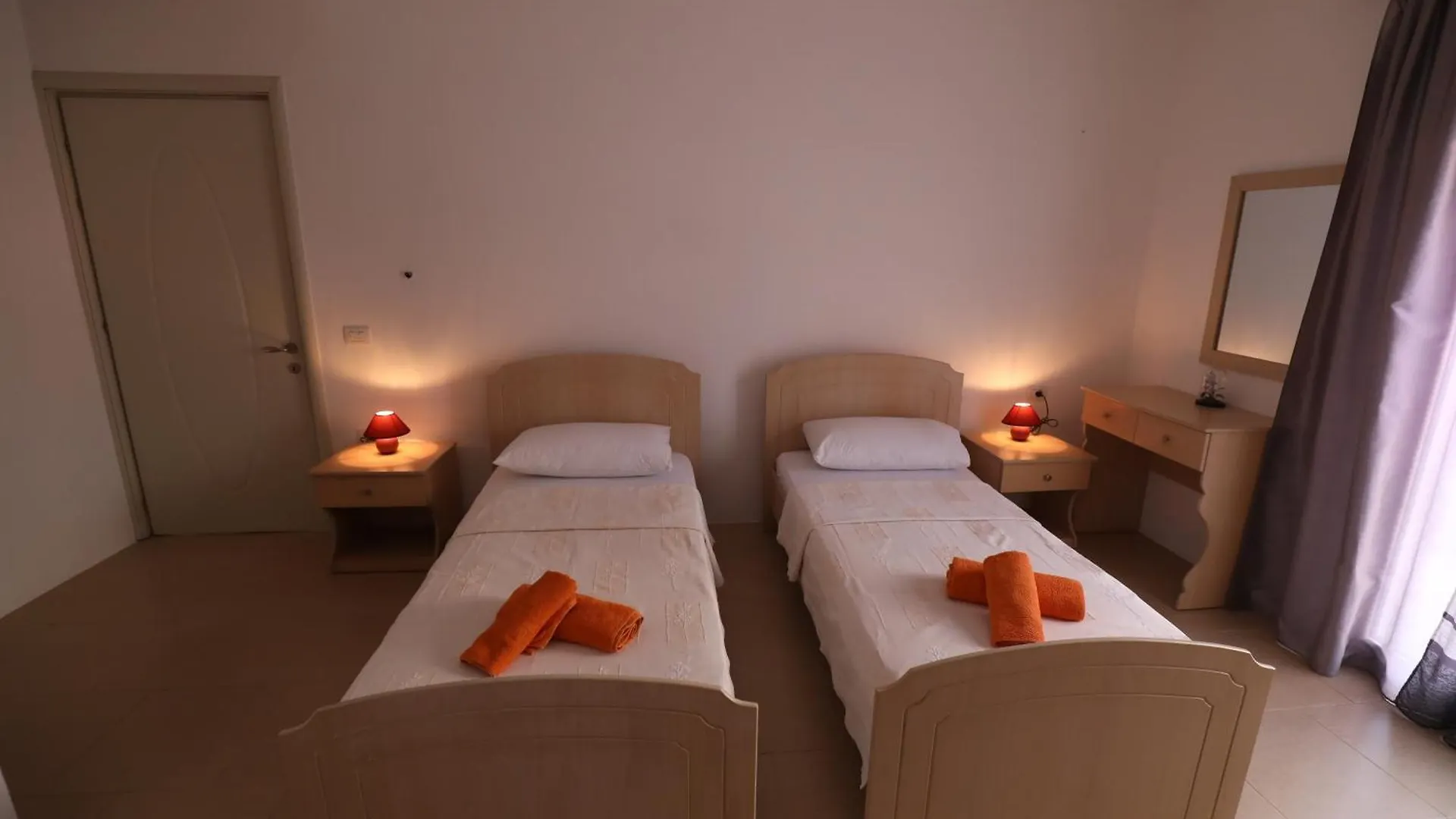 Turka Lake House Hotel Pogradec Guest house