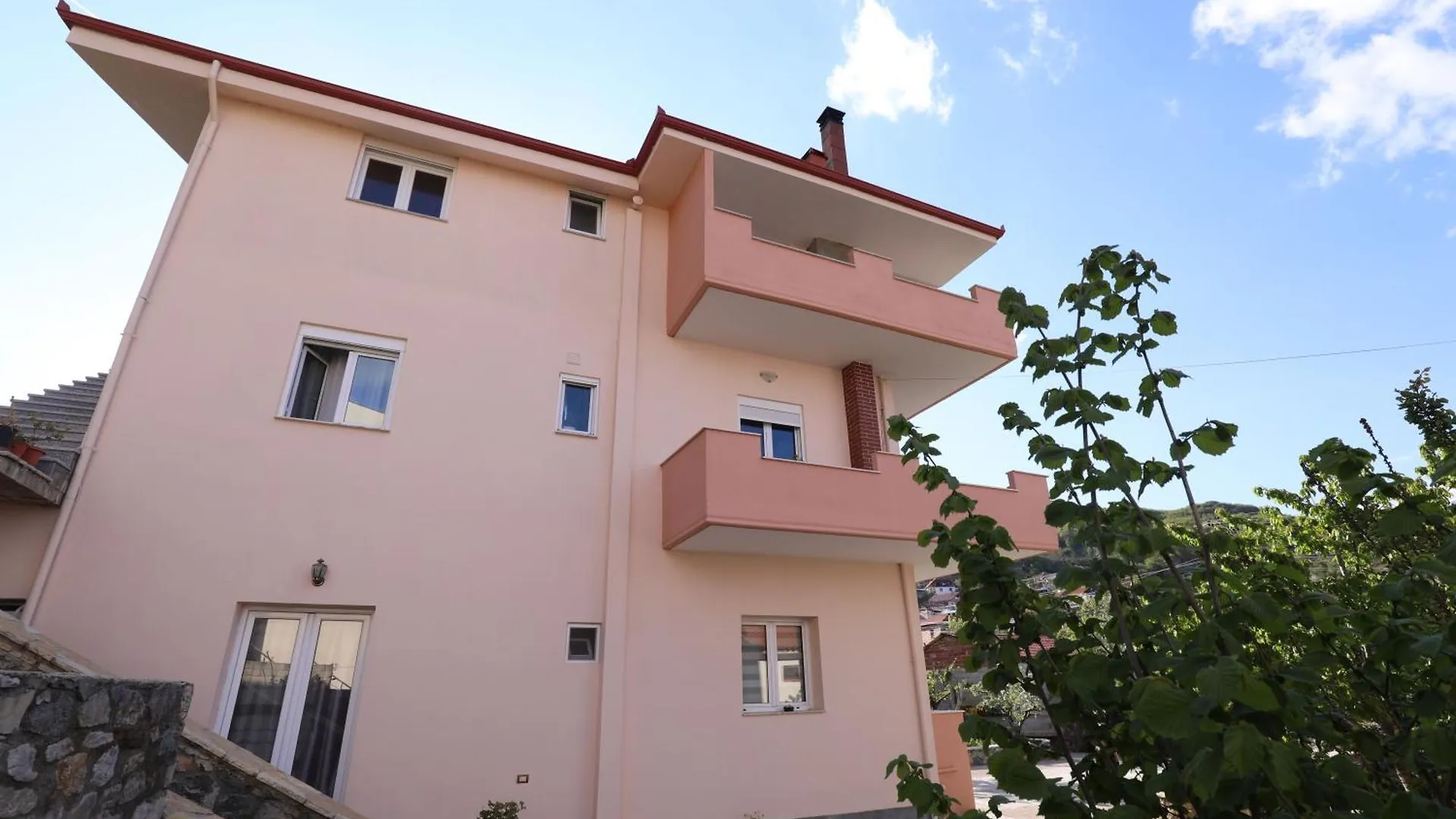 Guest house Turka Lake House Hotel Pogradec